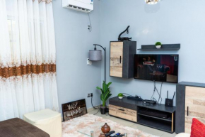 EG Studio-Carrefour ISTAMA-Sable Bonamoussadi, 0m from Road, cash or PayPal only